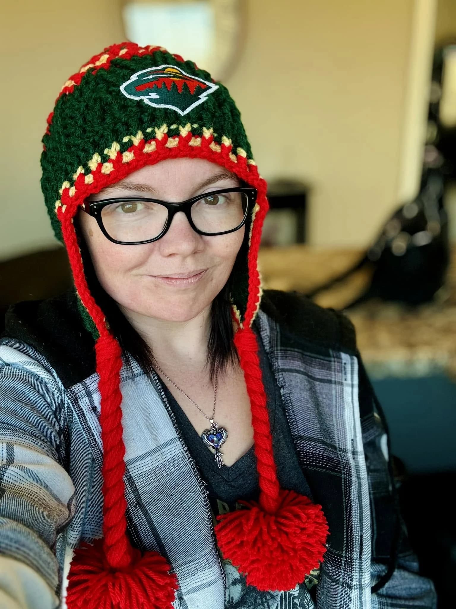 Mel selfie in a wild hat